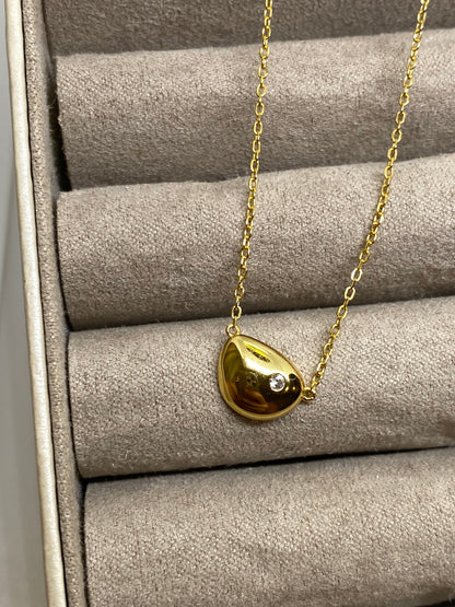 Gracie Necklace
