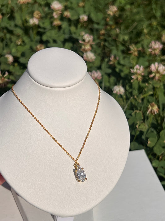 Sira Necklace