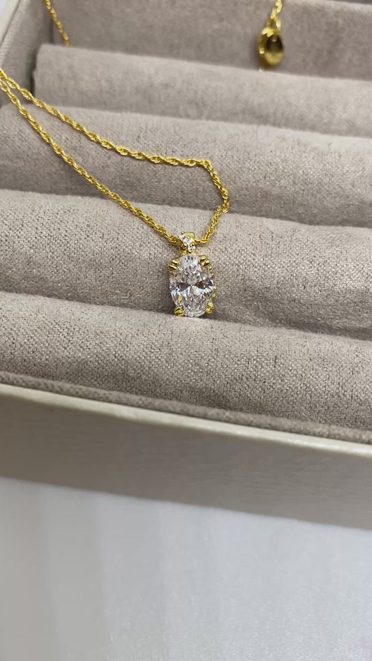 Sira Necklace